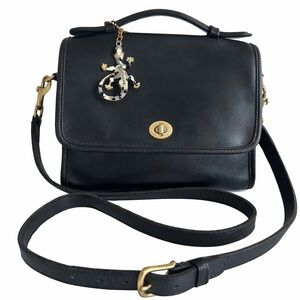Vintage Coach Court Bag 9870 – Black Leather Crossbody Shoulder Bag